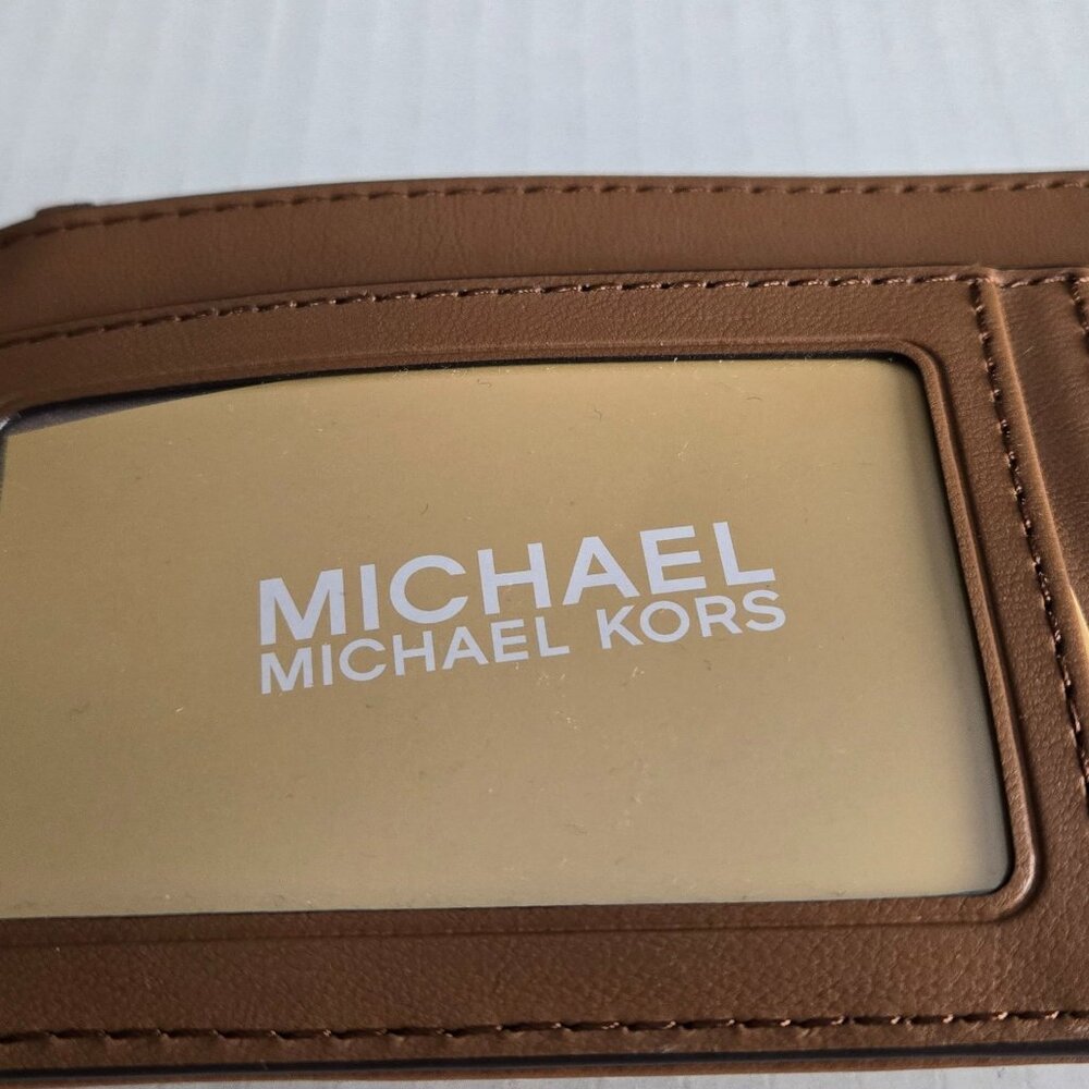 Michael Kors Jet Set Travel Small Top Zip Coin Pouch with ID Holder Luggage